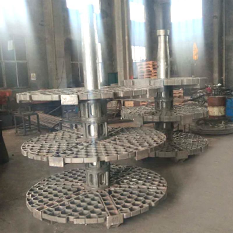 Heat treatment stackable Basket for well-type furnace